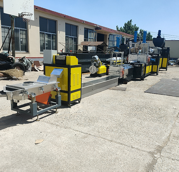 塑料造粒機(jī)（水洗編織袋、大棚膜、滴灌帶）